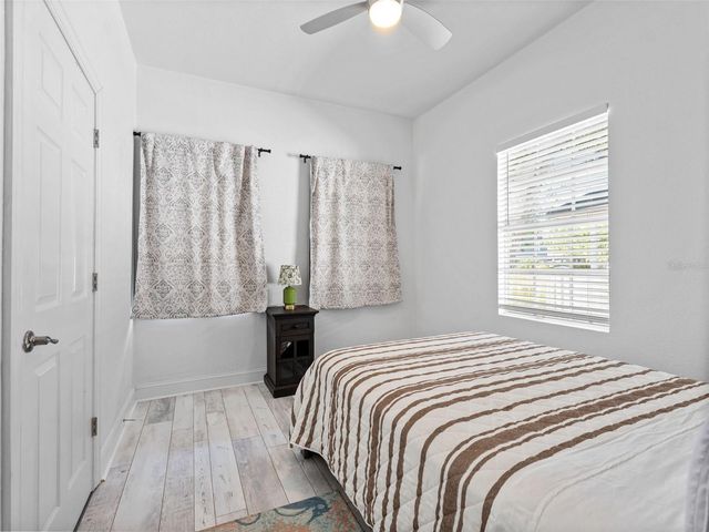 2903 W IVY STREET, Tampa, FL 33607