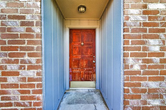 9407 Keegans Wood Drive, Houston, TX 77083