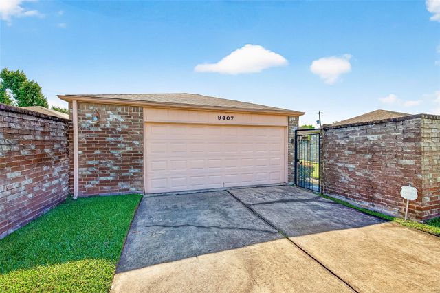 9407 Keegans Wood Drive, Houston, TX 77083