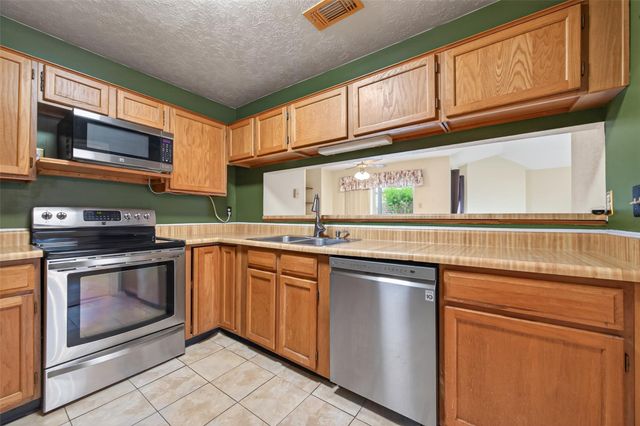 9407 Keegans Wood Drive, Houston, TX 77083