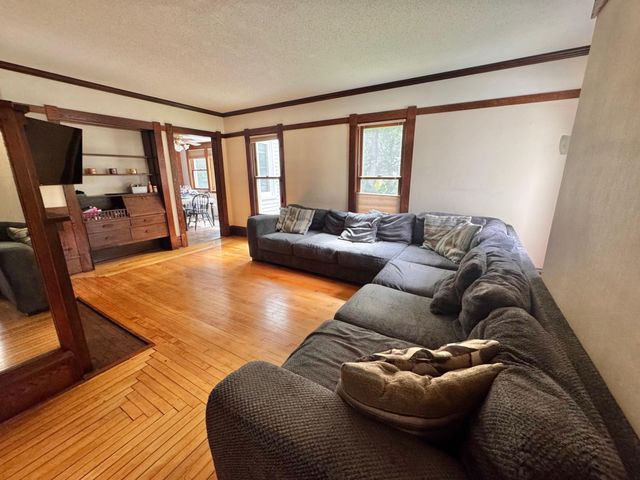 404 N 4th Street, Marshall, MN 56258