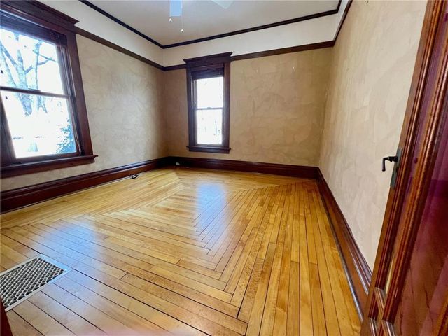 404 N 4th Street, Marshall, MN 56258