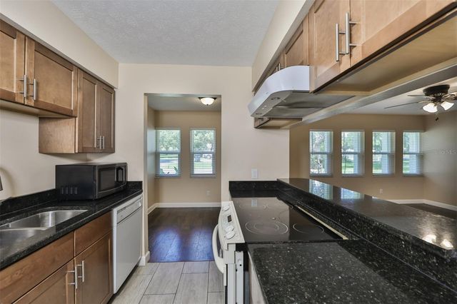 105 N KINGSWAY ROAD, Seffner, FL 33584