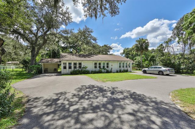 105 N KINGSWAY ROAD, Seffner, FL 33584