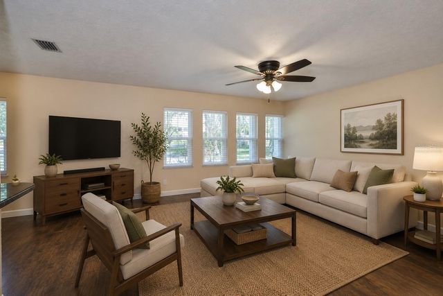 105 N KINGSWAY ROAD, Seffner, FL 33584