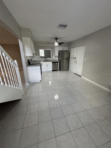 10307 PARKCREST DRIVE, Tampa, FL 33624