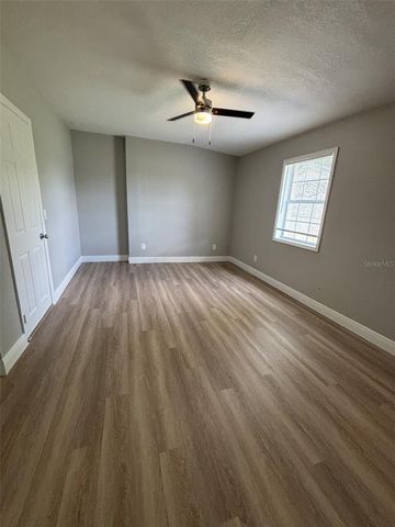 10307 PARKCREST DRIVE, Tampa, FL 33624