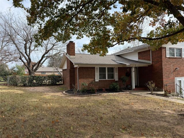 1801 SE 24th Avenue, Mineral Wells, TX 76067
