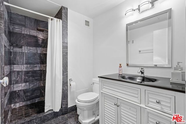 10787 Wilshire Boulevard 402, Los Angeles, CA 90024