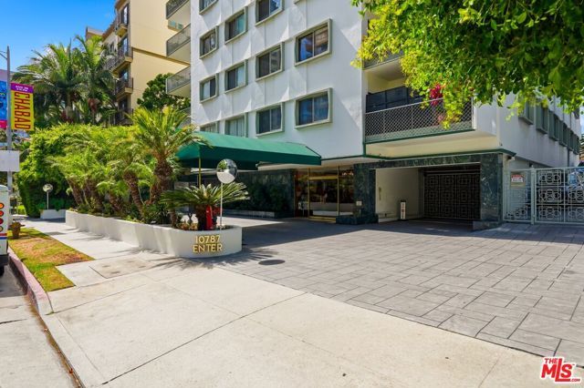 10787 Wilshire Boulevard 402, Los Angeles, CA 90024