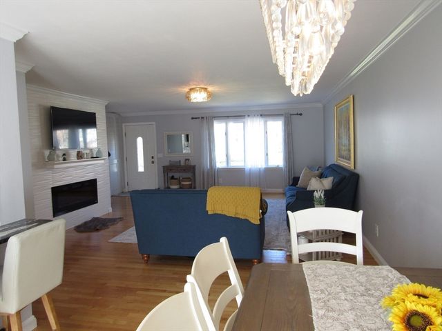 6 Loring Hills Ave B1, Salem, MA 01970