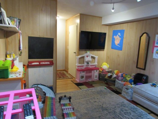 6 Loring Hills Ave B1, Salem, MA 01970