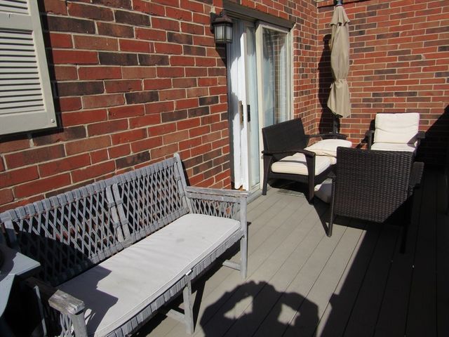 6 Loring Hills Ave B1, Salem, MA 01970