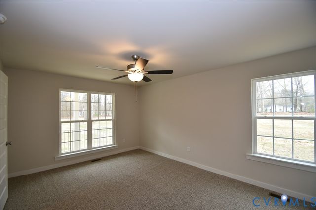 1910 Jefferson Hwy, Louisa, VA 23093