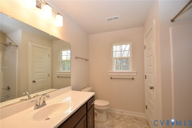 1910 Jefferson Hwy, Louisa, VA 23093