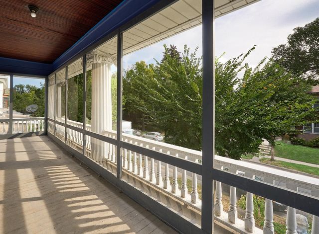 2410 Colfax Avenue S, Minneapolis, MN 55405