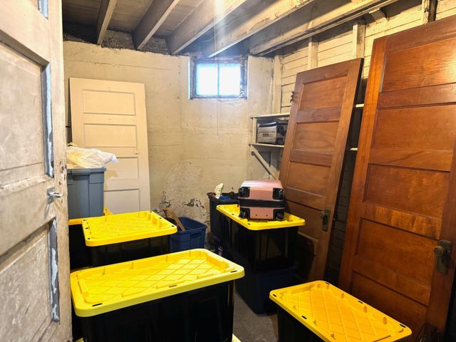 2410 Colfax Avenue S, Minneapolis, MN 55405