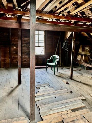 2410 Colfax Avenue S, Minneapolis, MN 55405