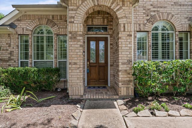 2615 Easton Springs Court, Pearland, TX 77584