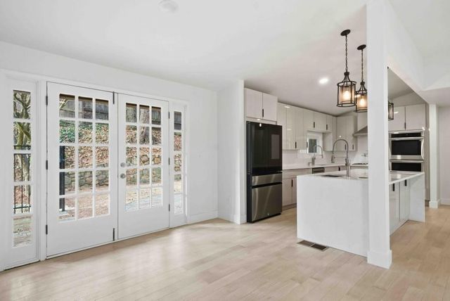 1583 Nantahalla Drive NE, Atlanta, GA 30329