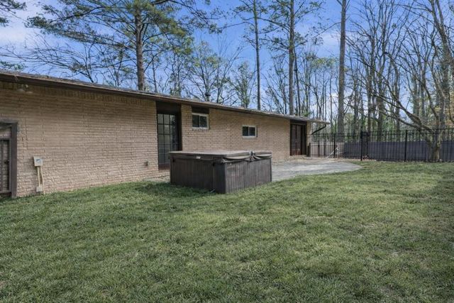 1583 Nantahalla Drive NE, Atlanta, GA 30329