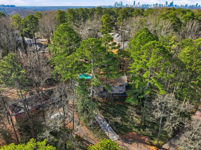 1583 Nantahalla Drive NE, Atlanta, GA 30329