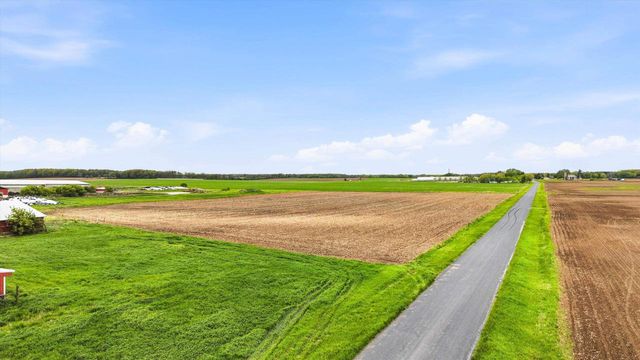 N1211 COUNTY ROAD GG, Kaukauna, WI 54130