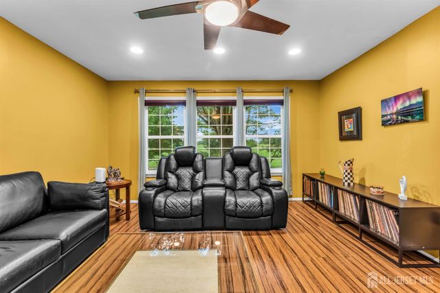11 John Paul Jones Drive, Monroe, NJ 08831