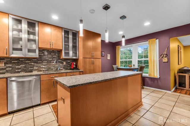 11 John Paul Jones Drive, Monroe, NJ 08831