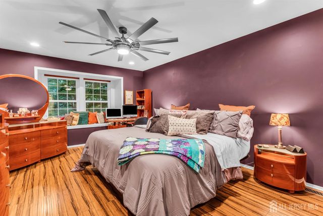 11 John Paul Jones Drive, Monroe, NJ 08831