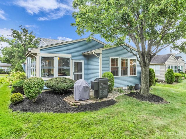 11 John Paul Jones Drive, Monroe, NJ 08831