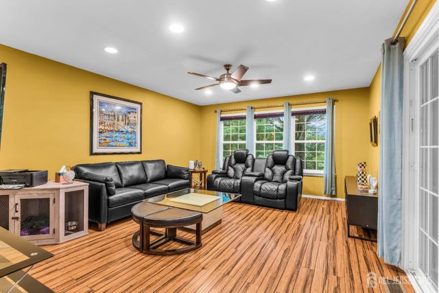 11 John Paul Jones Drive, Monroe, NJ 08831