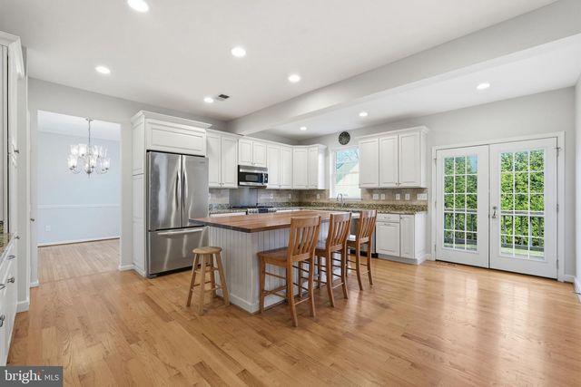 12511 ROYAL CROWN DR, Germantown, MD 20876