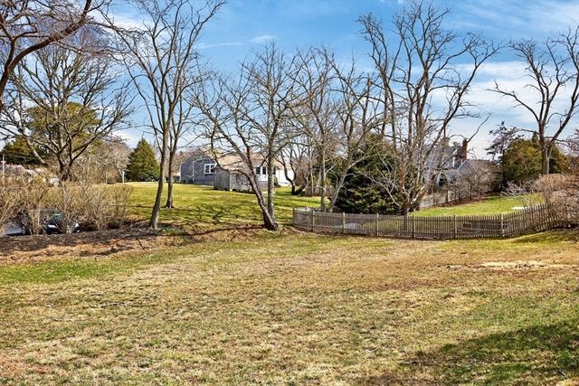 12 Captain Nickerson Lane, Dennis, MA 02660