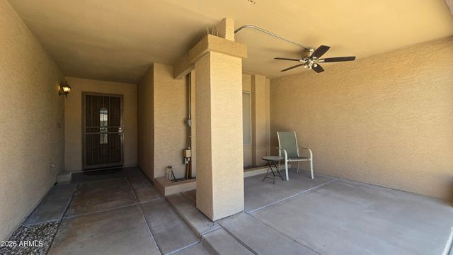 8002 W MARYLAND Avenue, Glendale, AZ 85303