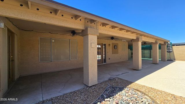 8002 W MARYLAND Avenue, Glendale, AZ 85303