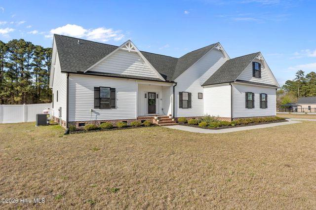 5651 Toby Place Road, Stedman, NC 28391