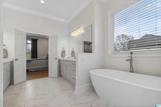 533 LAKE COLONY DRIVE, Vestavia Hills, AL 35242