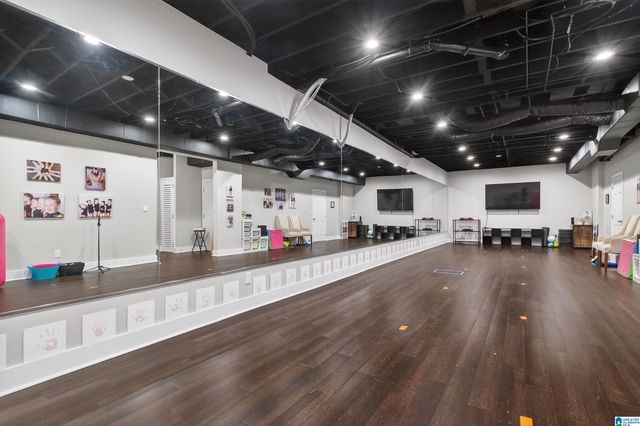 533 LAKE COLONY DRIVE, Vestavia Hills, AL 35242