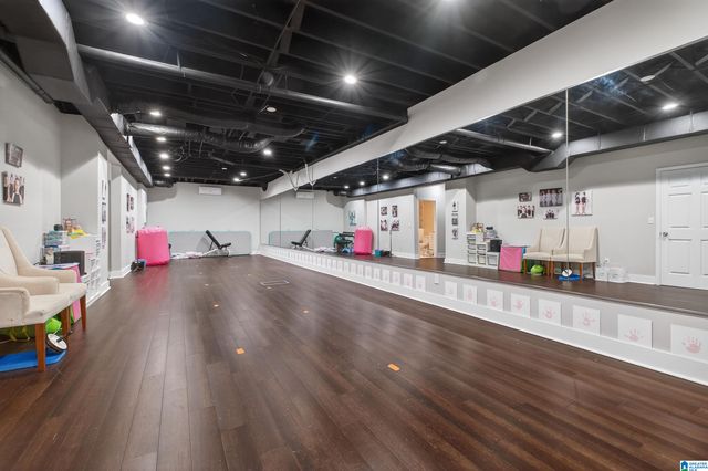 533 LAKE COLONY DRIVE, Vestavia Hills, AL 35242