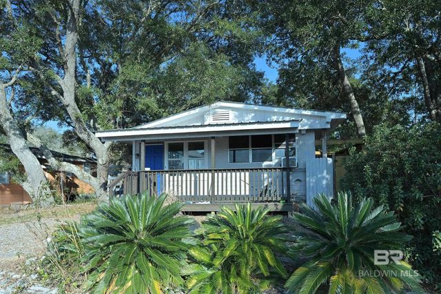 5638 Armadillo Avenue, Orange Beach, AL 36561