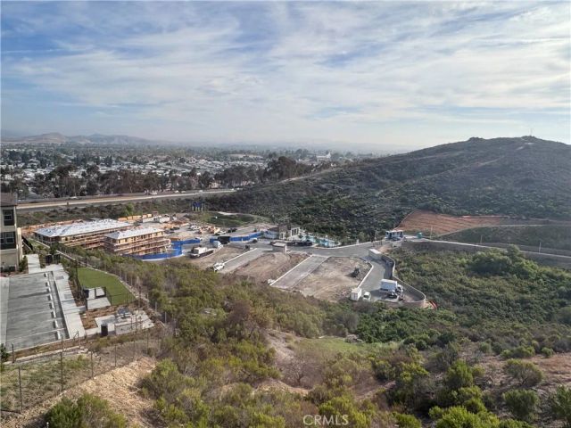 300 Honeysuckle Way, Oceanside, CA 92057
