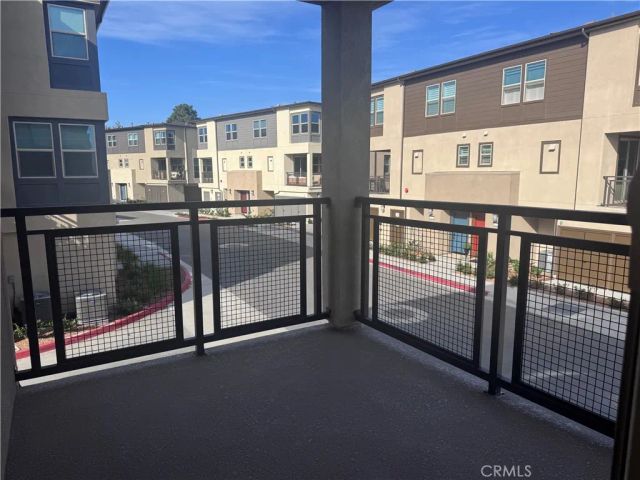 300 Honeysuckle Way, Oceanside, CA 92057