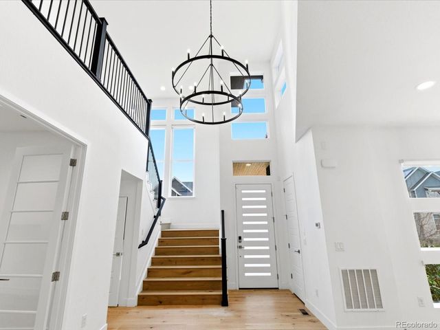 6121 Chester Street, Denver, CO 80238