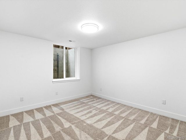 6121 Chester Street, Denver, CO 80238