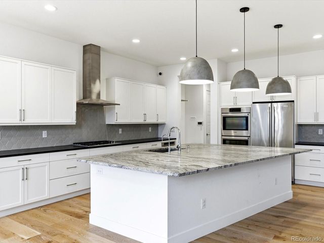 6121 Chester Street, Denver, CO 80238