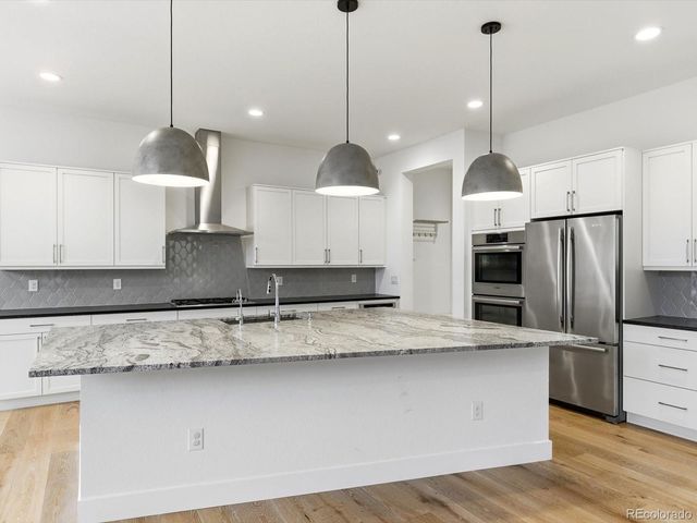 6121 Chester Street, Denver, CO 80238