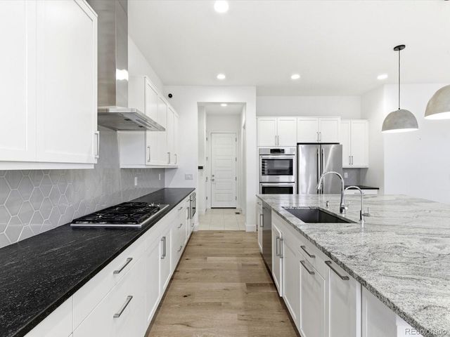 6121 Chester Street, Denver, CO 80238