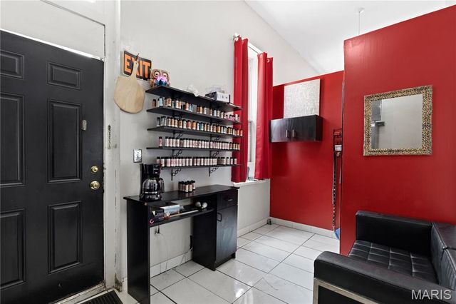 1615 S 9th Street, St Louis, MO 63104