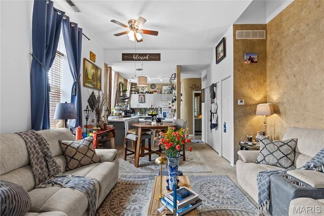 1615 S 9th Street, St Louis, MO 63104